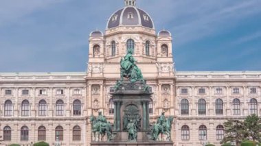 Avusturya Viyana 'daki İmparatoriçe Maria Theresia Anıtı Zaman ve Sanat Tarihi Müzesi.