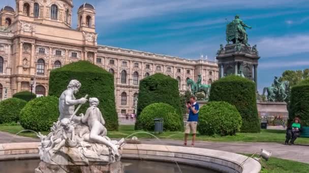 Cesarzowa Maria Teresa Monument timelapse and Art History Museum w Wiedniu, Austria. — Wideo stockowe