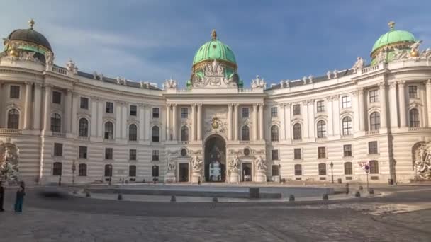 Hofburg palacio timelapse hiperlapso en Viena, Austria . — Vídeo de stock