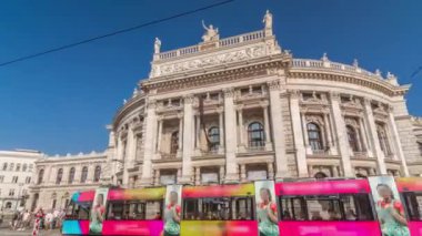 Burgtheater, Avusturya Ulusal Tiyatrosu 'nun Viyana' daki zamanaşımı hipervanesidir.
