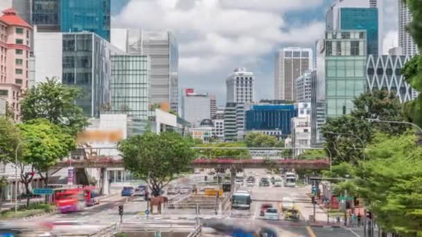 Doprava s automobily na ulici a městské scéně v centrální čtvrti Singapuru timelapse — Stock video