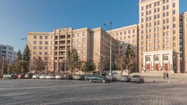 En av kåren i Kharkov National University uppkallad efter Karazin panorama timelapse. — Stockvideo