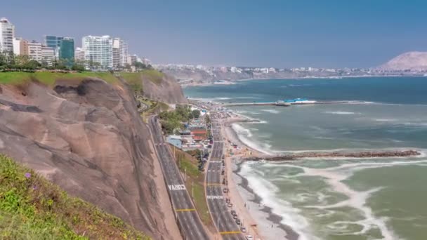 Luftaufnahme der Küste von Limas in der Nähe von Miraflores Zeitraffer, Lima, Peru — Stockvideo