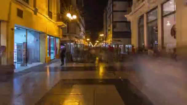 Paseo rápido en Jiron de la Union, la calle peatonal de compras en el centro de la ciudad vieja noche timelapse hyperlapse — Vídeos de Stock