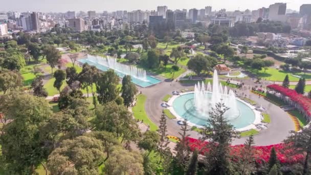 Flygfoto till Park of the Reserve med magi vatten krets största fontän komplex timelapse — Stockvideo