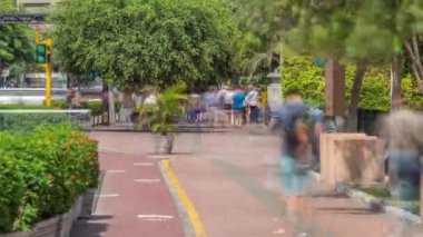 Miraflores Central Park zaman çizelgesi, yürüyüş yolu ve bisiklet yolu. Lima, Peru