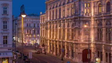 Avusturya, Viyana 'daki Wiener Staatsoper hava gününden geceye güzel bir manzara