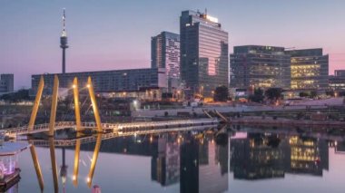 Donaustadt Tuna Şehri, Viyana, Avusturya 'da gökdelenleri ve iş merkezleri olan modern bir semttir..