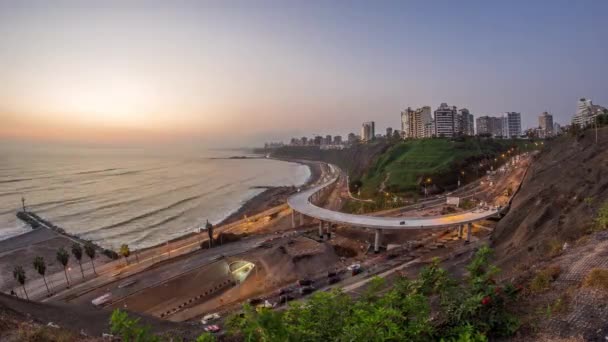 Aerial view of Limas Coastline in the neighborhood of Miraflores day to night timelapse, Lima, Peru — Stock Video