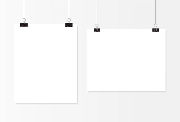 白いポスター掛け軸。空空の紙をモックアップします。垂直のテンプレートです。ベクトル図 — ストックベクタ