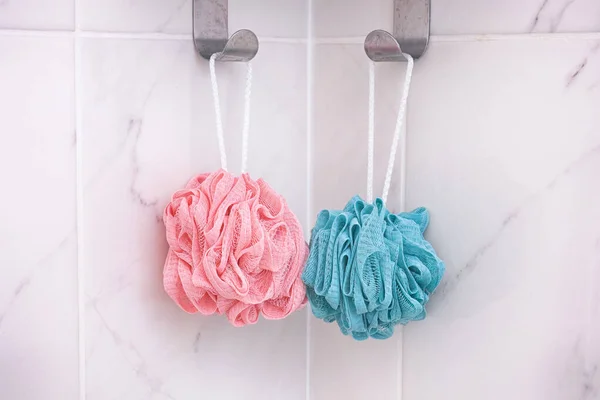 Pink Blue Shower Scrubbers Close — Stock Photo, Image