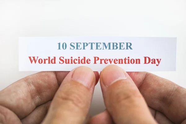 Человек Держащий Клочок Бумаги Словами Всемирный День Предотвращения Самоубийств Сентября — стоковое фото