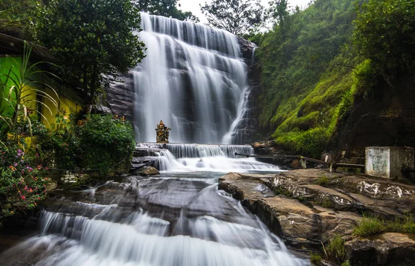 Dunsinane Falls Uma Cachoeira Distrito Nuwara Eliya Sri Lanka Ele — Fotografia de Stock