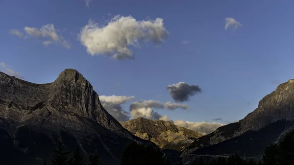 Die Kanadischen Felsigen Berge — Stockfoto