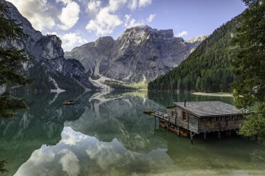 lago di braies İtalya