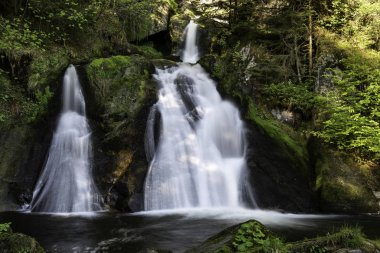 Almanya'da triberg şelaleler