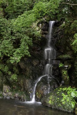 Japonya kırmızı cehennemde