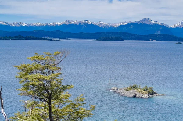 Nahuel Huapi Gölü Azami Ihtişamıyla — Stok fotoğraf