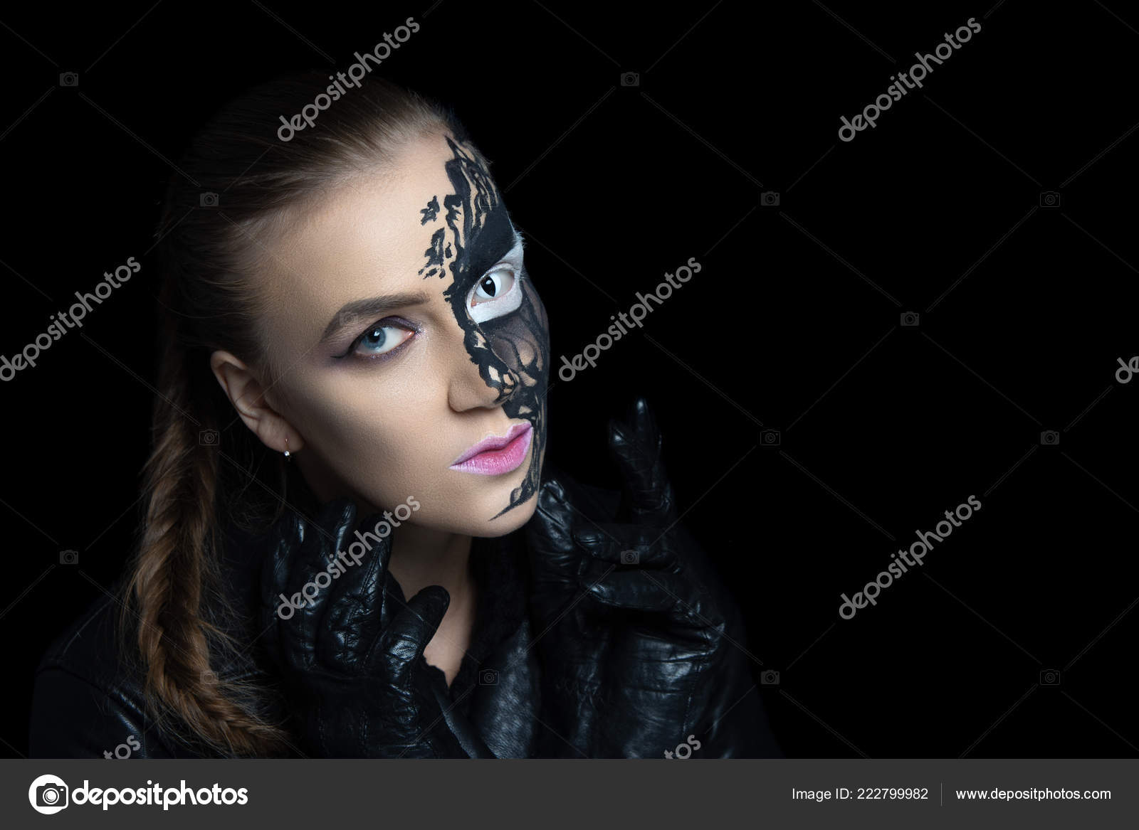 miste dig selv En god ven bodsøvelser Creative Makeup Crazy Halloween Party Black Lines Paint Streaks Big Stock  Photo by ©OlgaOsa 222799982