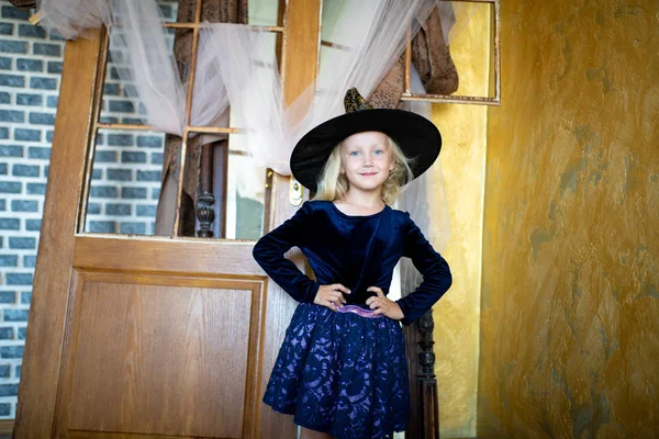 Beautiful Sweet Girl Preparing Halloween Party Baby Dressed Young Witch — Stock Photo, Image