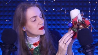 ASMR video Binaural zihin, karıncalar, zevk gevşeme için sesler. Kulakları kulak, fısıltı, ağız sesleri Crunch. Balmumu mumu. Zihninde derin duygular için yeni Tetikleyiciler. Kırmızı dudaklar makyaj, mavi
