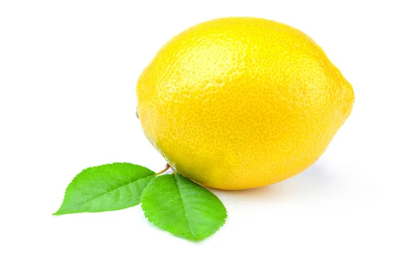 Limão isolado em um fundo branco com caminho de recorte — Fotografia de Stock