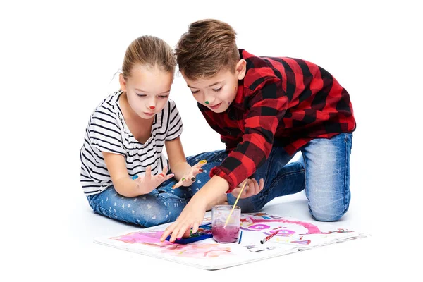 Hermano Hermana Divierten Pintando Con Acuarelas Niños Creativos Felices Clase — Foto de Stock