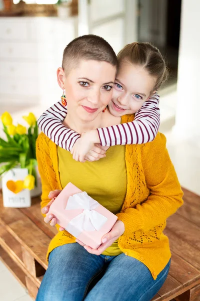 Happy Mother Day Birthday Background Adorable Young Girl Surprising Her — Stock Photo, Image