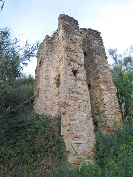 Estrecha Ruina Ladrillo Empinada Colina Campo Andaluz España — Foto de Stock