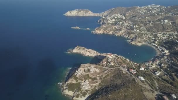 Aerial drone footage of beautiful coastline — Stock Video