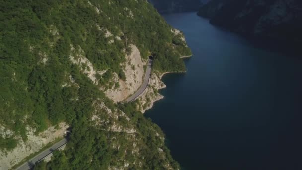 Piva Gölü 'nün hava görüntüleri — Stok video