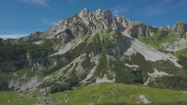 Durmitor parkına yakın Bobotov Kuk hava görünümü, Karadağ — Stok video