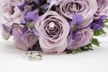 Hochzeitsstrauss / Rosen/ heiraten / emotionen