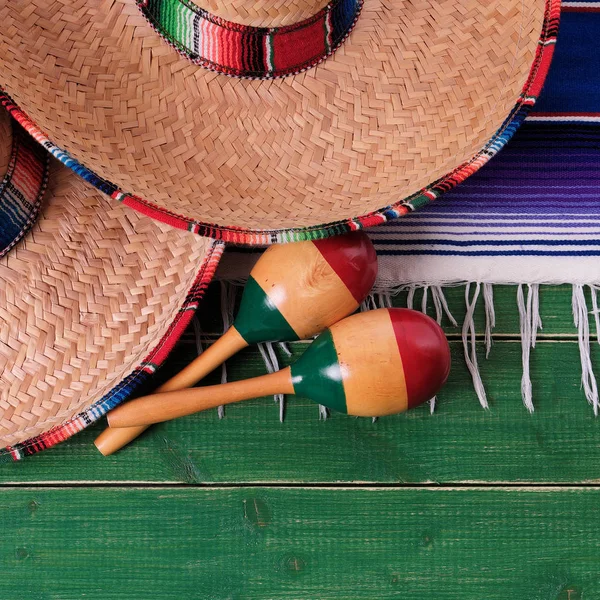 Meksika Karnaval Fötr Şapka Marakas — Stok fotoğraf