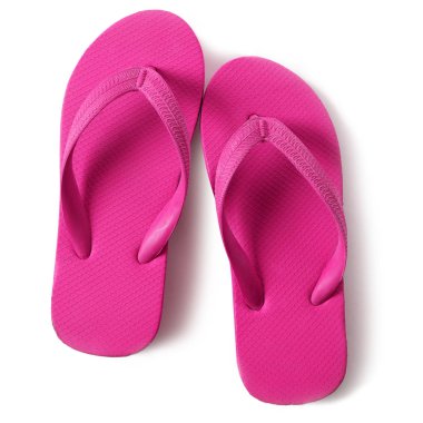 Pembe flip flop beyaz arka plan üzerinde izole sandalet