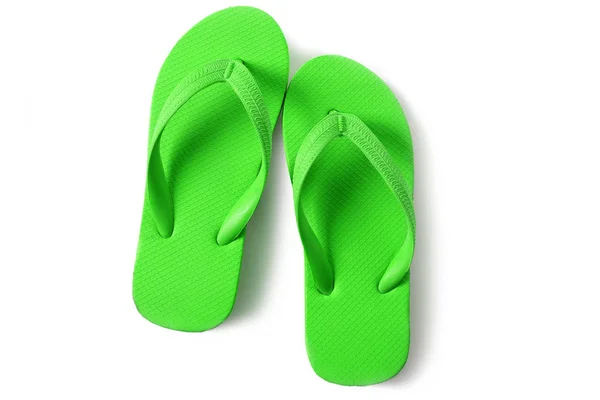 Sandálias Chinelo Verde Isolado Fundo Branco — Fotografia de Stock