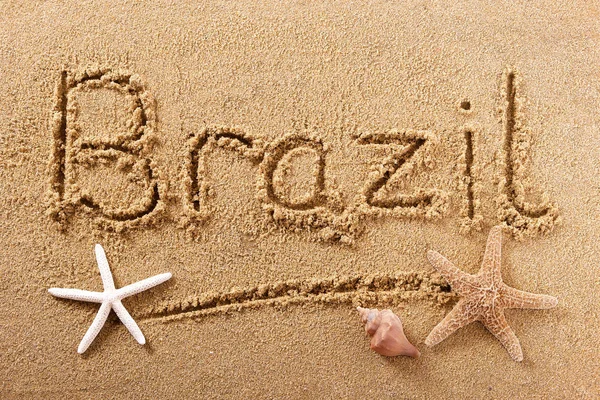 Brasil praia areia sinal mensagem — Fotografia de Stock