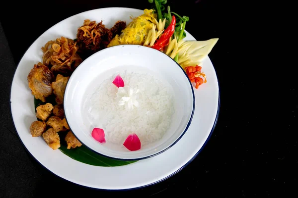 Reis Eiswasser Thailändischen Alten Stil Essen Für Die Sommerzeit — Stockfoto