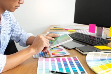 Grafik tasarımı için takım çalışması