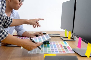 Grafik tasarımı için takım çalışması