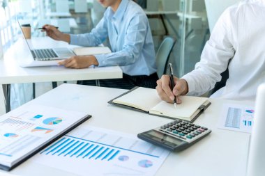 Toplantı analiz grafiği işadamı