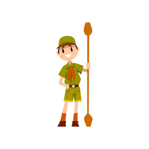 Хлопчик-розвідник персонажа в уніформі тримає весло, пригоди на відкритому повітрі та виживання в кемпінгу Векторні ілюстрації на білому тлі — стоковий вектор