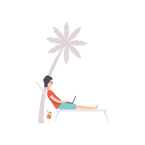 Jeune homme couché sur hamac avec ordinateur portable, télétravail, vecteur de concept freelance Illustration sur un fond blanc — Image vectorielle