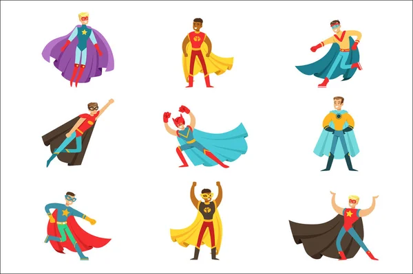 Superhéroes masculinos en trajes de cómics clásicos con capas Conjunto de personajes de dibujos animados planos sonrientes con súper poderes — Vector de stock