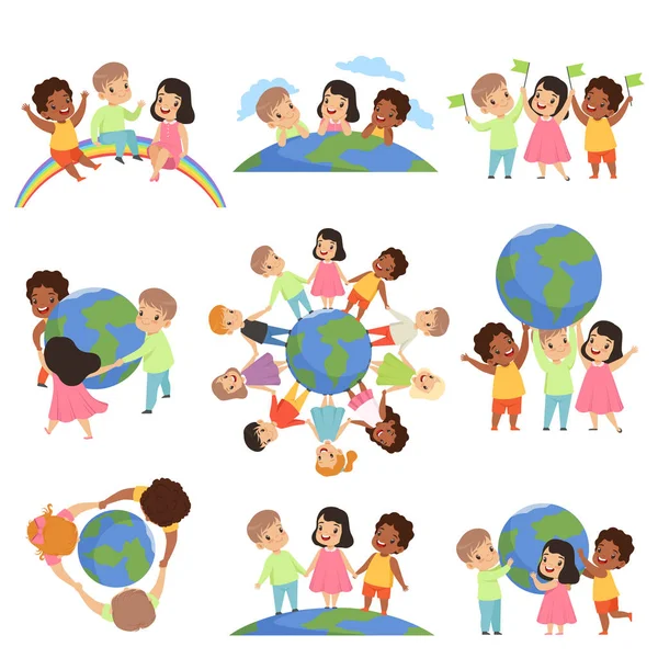 Collezione di bambini multiculturali che tengono insieme il globo terrestre, amicizia, unità concetto vettore Illustrazione isolata su uno sfondo bianco — Vettoriale Stock