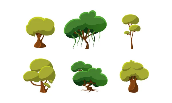 Flat vektor uppsättning av gröna träd. Naturliga landskapselement. Cartoon design för dator eller mobil spel — Stock vektor