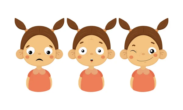 Плоский векторный набор девушки с хвостиками, показывающий разные эмоции. Грустное, удивленное и улыбающееся лицо с подмигивающим глазом — стоковый вектор