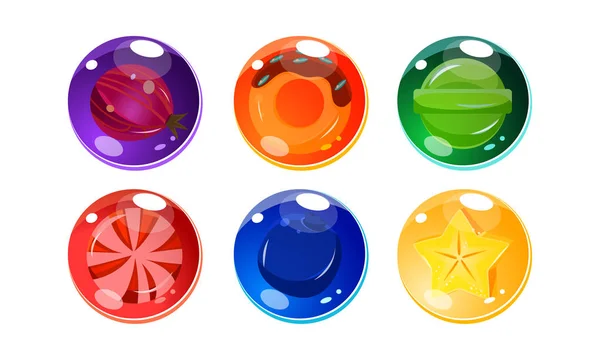 Conjunto de bolas brilhantes coloridas, esferas brilhantes com doces, frutas e bagas no interior, ativos de interface de usuário para aplicativos móveis ou vetor de jogos de vídeo Ilustração —  Vetores de Stock