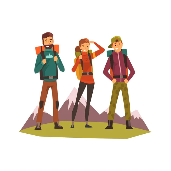 Personas que viajan juntas, turistas senderismo, paisaje de montaña, viaje de mochilero o expedición vector Ilustración — Archivo Imágenes Vectoriales