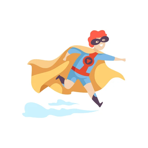 Niño lindo con traje de superhéroe corriendo, personaje de niño estupendo en máscara e ilustración de vectores dorados del cabo — Vector de stock